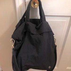 Lululemon On My Level Bag 19L